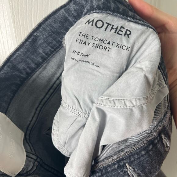 Mother Cotton High Waisted Faded Black Frayed Hem The Tomcat Kick Fray Short 34 - Picture 7 of 10